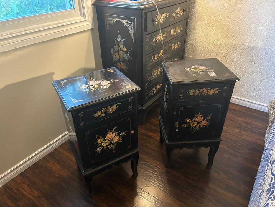 Rose Noir Night Stand
